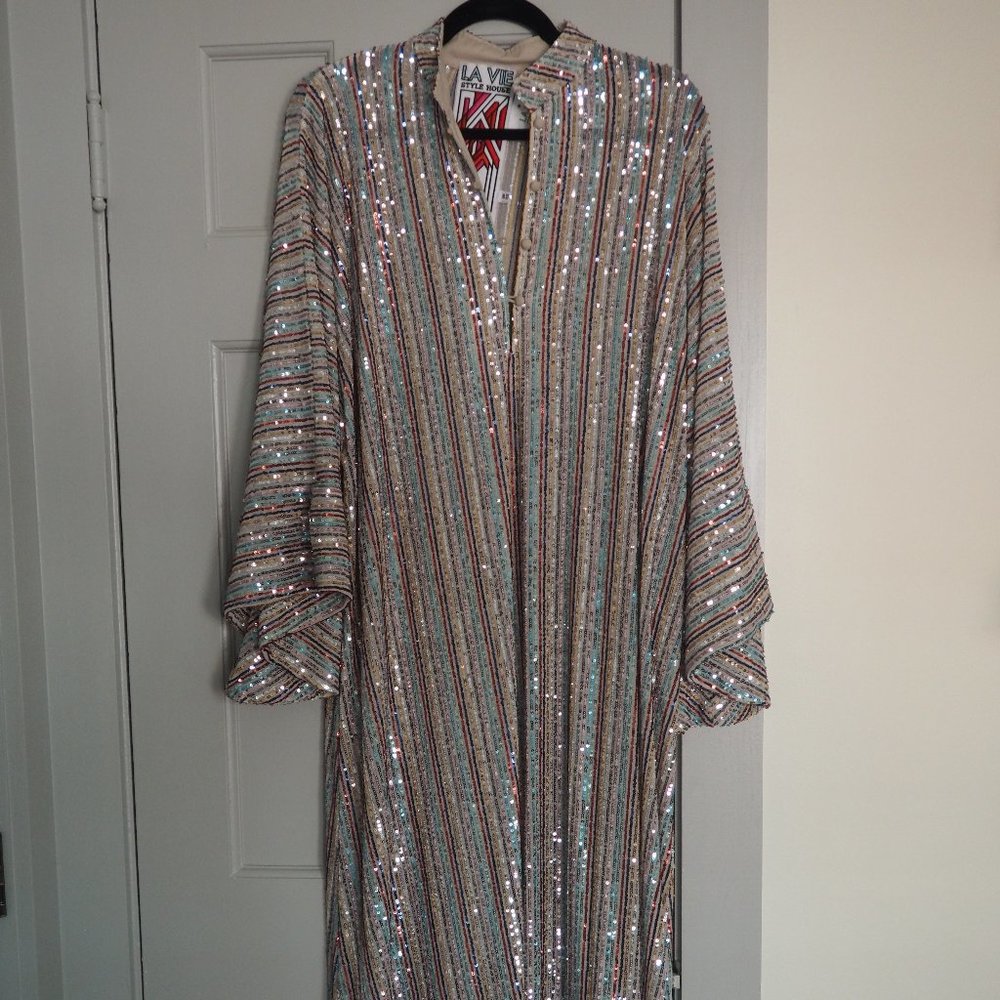 NW, NWT, La Vie Style House No. 492  Sequin Kaftan